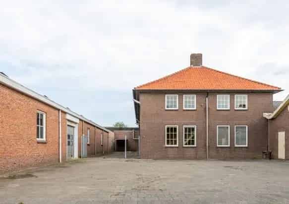 Bedrijfshal te Huur Megen