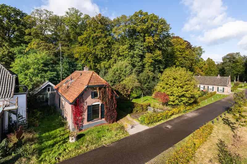 Vrijstaande woning Voorst - Ruime 5 slaapkamer woning met karakter