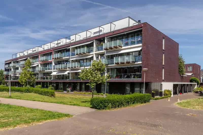 Appartement te koop: Victoria 39 2635 MD Den Hoorn (ZH) 