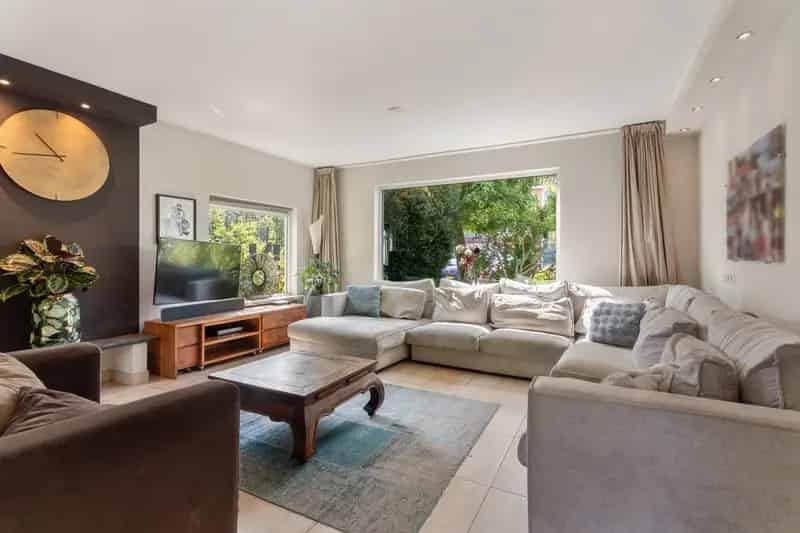 Huis te koop Abcoude 187m2 5 slaapkamers Dubbele badkamer Grote tuin