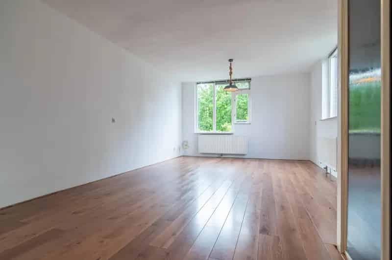 Alphen aan den Rijn startersappartement 3 kamer hoekappartement