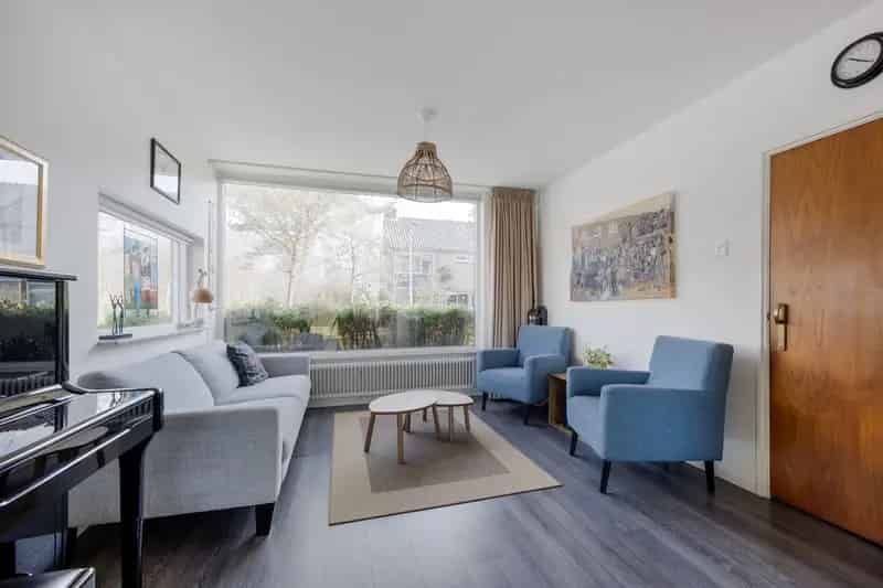 Ruime Hoekwoning Leiden 4 Slaapkamers Tuin Garage