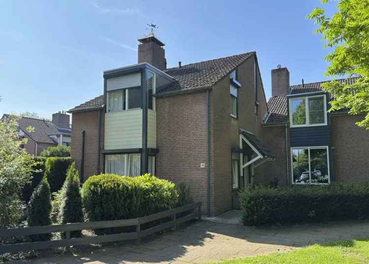 Kasteel Horionstraat 14 Roermond  Goed onderhouden woning met luxe keuken