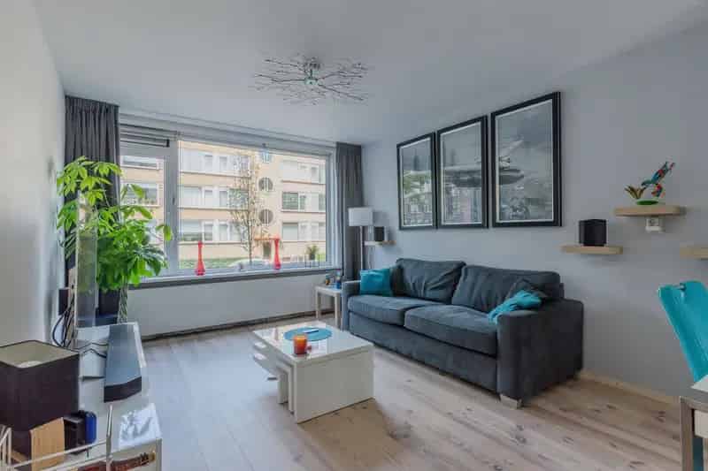 Licht appartement Weesp nabij station