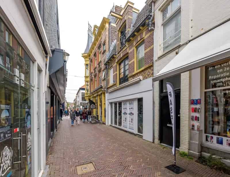 Winkel te Huur Alkmaar Centrum 30m² Langestraat