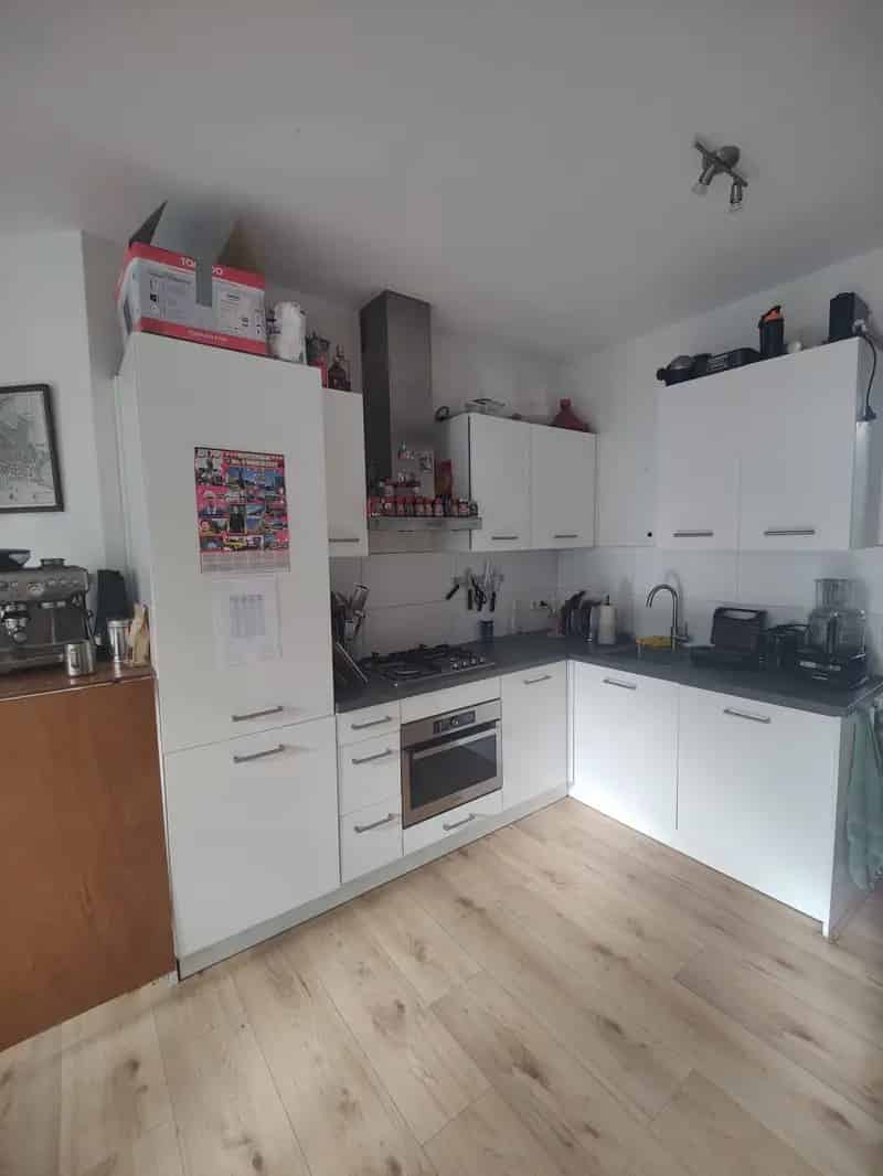 Kamer te Huur Rotterdam West - Gezellige Huisgenoten