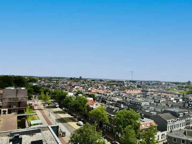 Lichtrijk bovenhuis Haarlem 3 4 slaapkamers groot terras