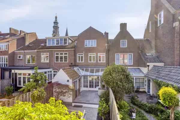 Tussenwoning Middelburg 4 slaapkamers 158m² tuin parkeren
