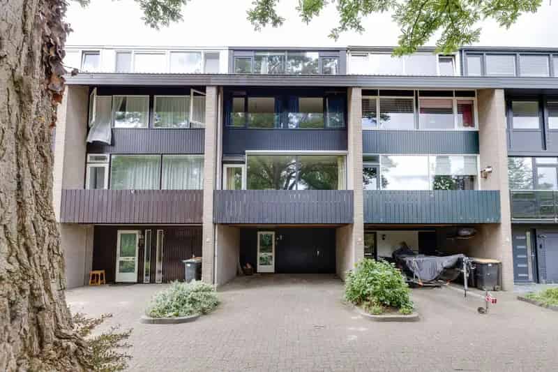 Splitlevel woning Vaassen 4 slaapkamers Instapklaar