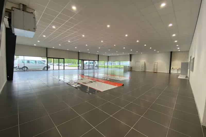 Bedrijfspand te Huur Maastricht Randwyck