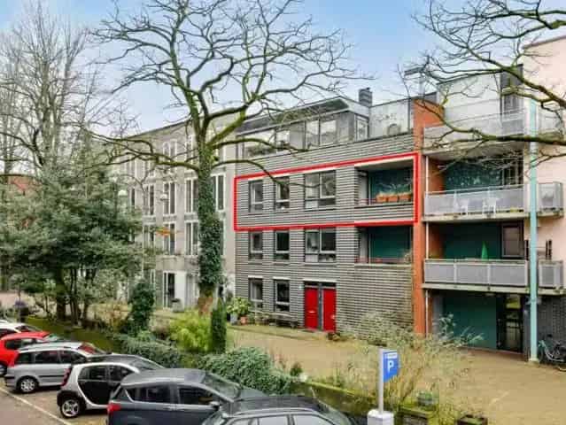 Ruime 3 Slaapkamer Woning Amsterdam: Rustig en Centraal