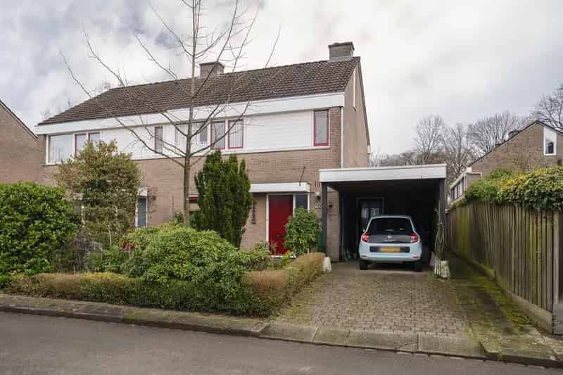 Ruime Tweekapper 4 Slaapkamers Stroinkslanden