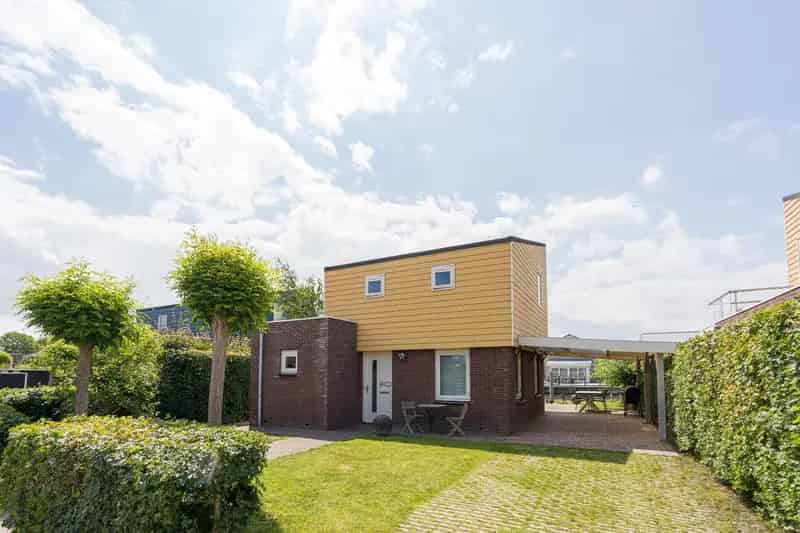 Vrijstaande Recreatiewoning Oude Tonge - Aanlegsteiger - 3 Slaapkamers
