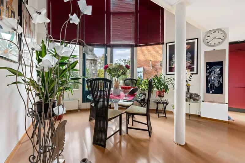 Ruime 4 Kamer Woning Garage Terras Kindvriendelijk