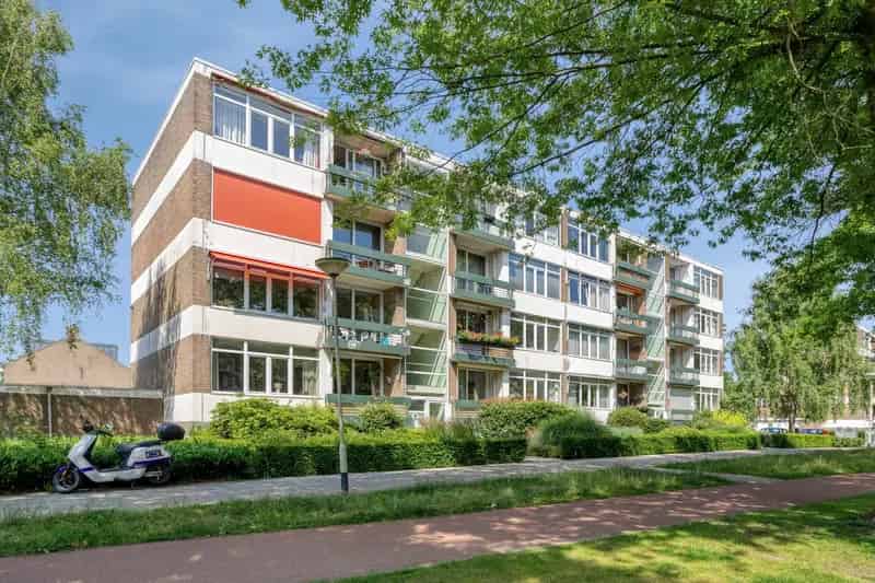 4 Kamer Appartement Breda Mariaveld 69m2 2 Balkons