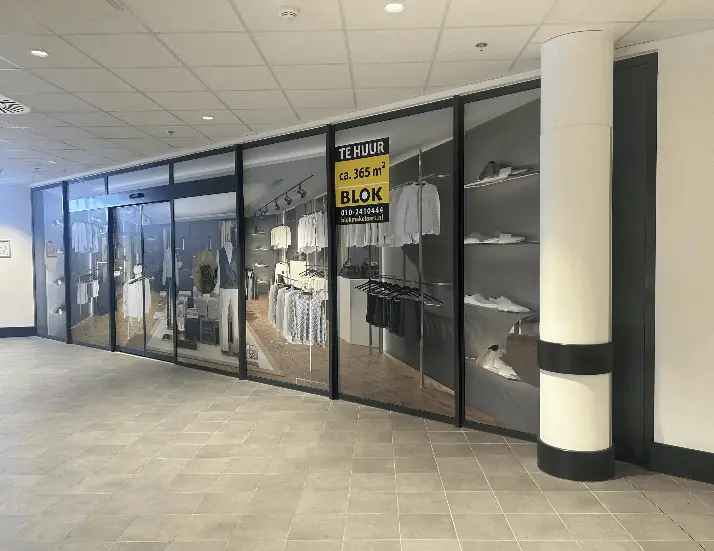 Winkelruimte huren Zuidplein Rotterdam 365m²