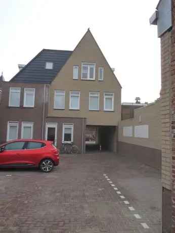Studio Hulsdonksestraat Roosendaal 24 3m2 Centrum Station