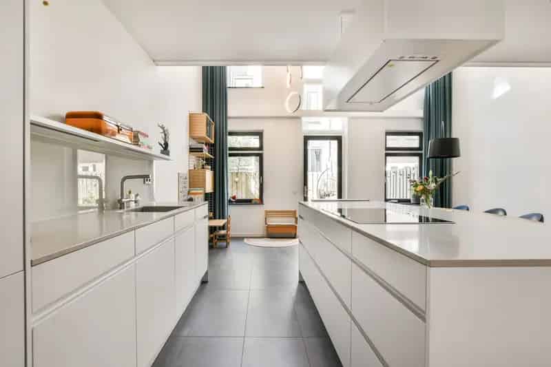 Huis te koop Rotterdam Proveniersstraat: 203m2 gezinshuis met tuin en dakterras
