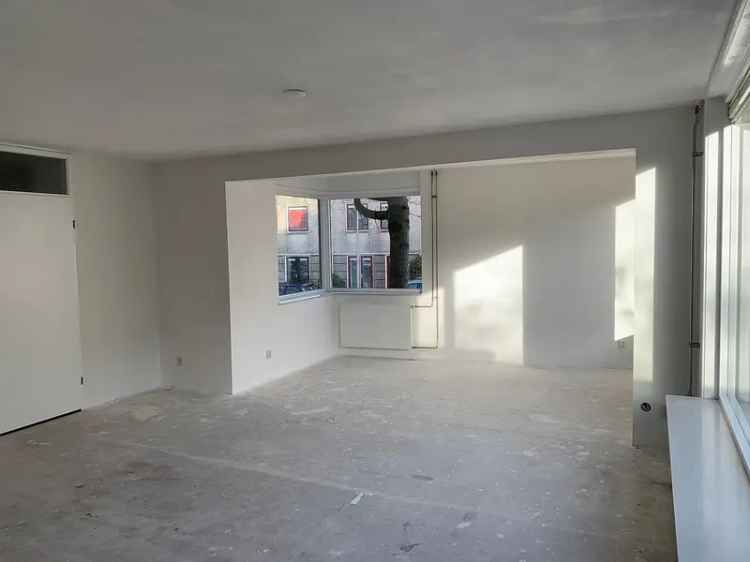 Ruime Eengezinswoning Velserbroek 3 Slaapkamers