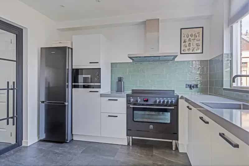 Huis te koop Bergschenhoek 4 slaapkamers moderne keuken