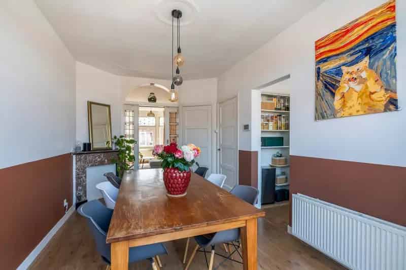 Appartement te koop Laakkwartier 73m2 4 kamers balkon