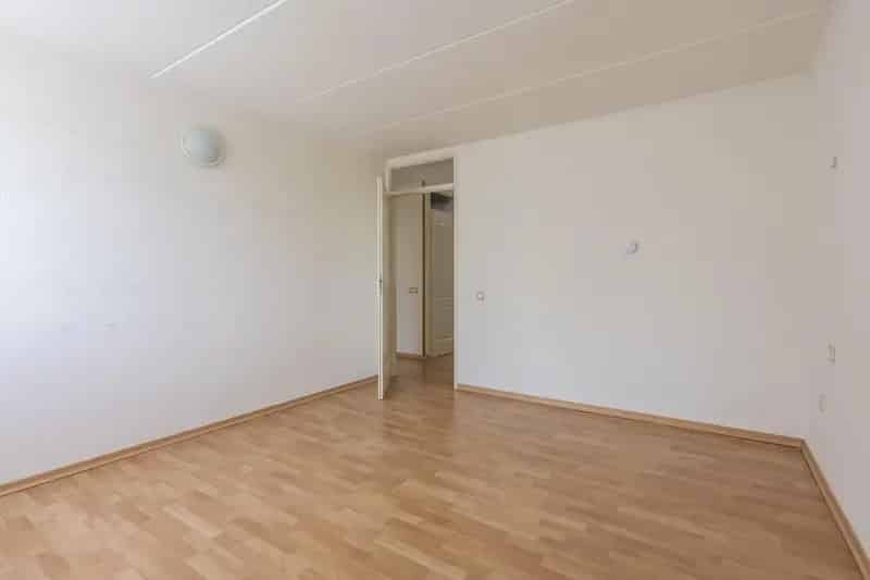 Tussenwoning Kerkrade 3 slaapkamers Carport Tuin