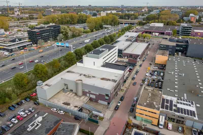 Kantoorruimte Amsterdam-Duivendrecht te huur 3465m2
