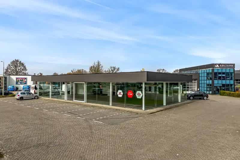Bedrijfshal te huur Roermond 958m2