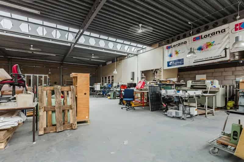 Belegging Heerhugowaard: bedrijfshal 1200m² te koop
