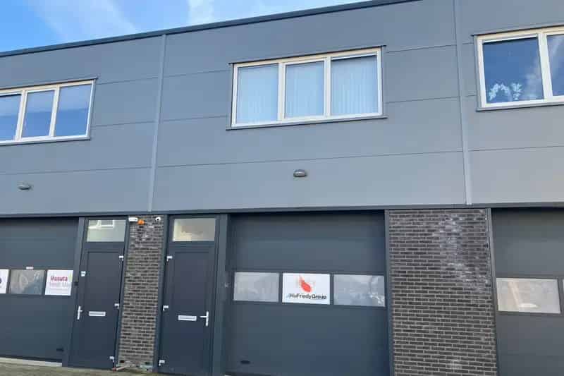 Bedrijfshal Almere 120m2 te koop
