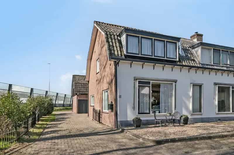Tweekapper Maarsbergen Ruim Perceel Garage Werkplaats