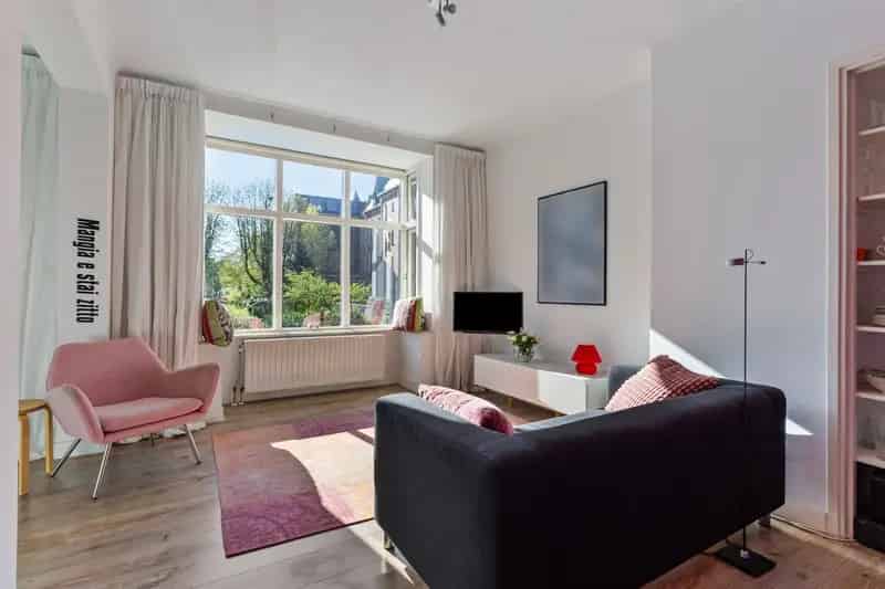 Nijmegen Oost 3 kamer appartement gerenoveerd