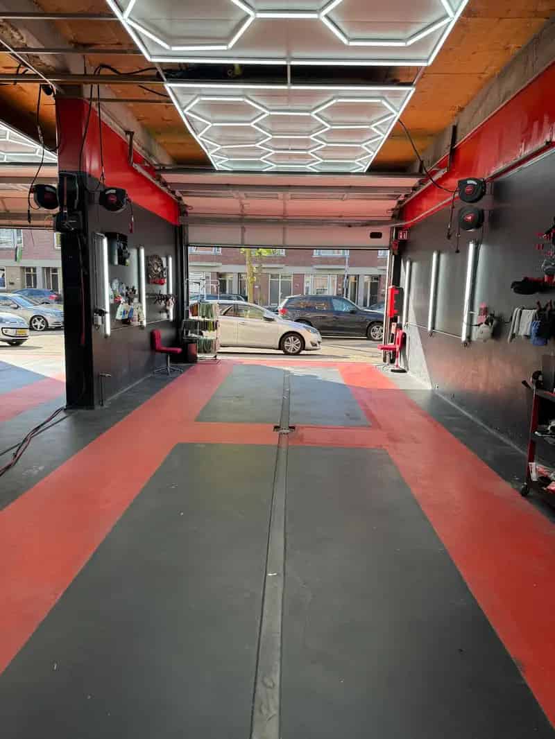 Carwash Detailing te Koop Rotterdam Zuid 132m²