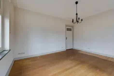 Te huur 10 kamers monumentale villa 268m² Tegelen