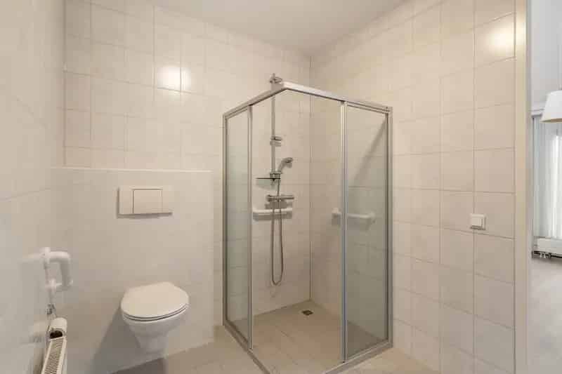 Ruim 3-kamer appartement met balkon en vrij uitzicht in rustige omgeving