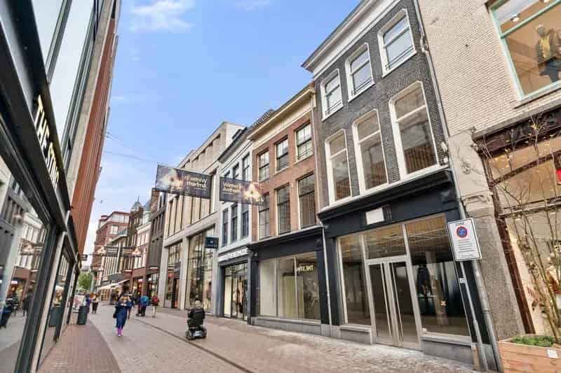 Winkel te Huur Arnhem Roggestraat 286m2 A1 Locatie