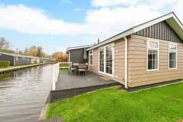 Giethoorn Chalet Te Koop Aan Het Water 6 Personen