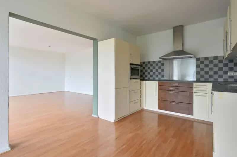 4 Kamer Appartement Soest Ruim Balkon 3 Slaapkamers Direct Beschikbaar