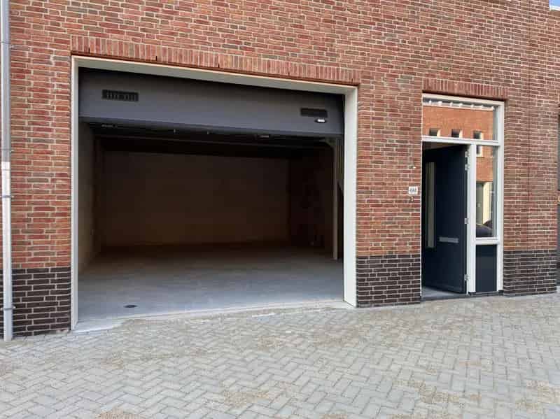 Bedrijfshal te koop Weesp Nijverheidslaan