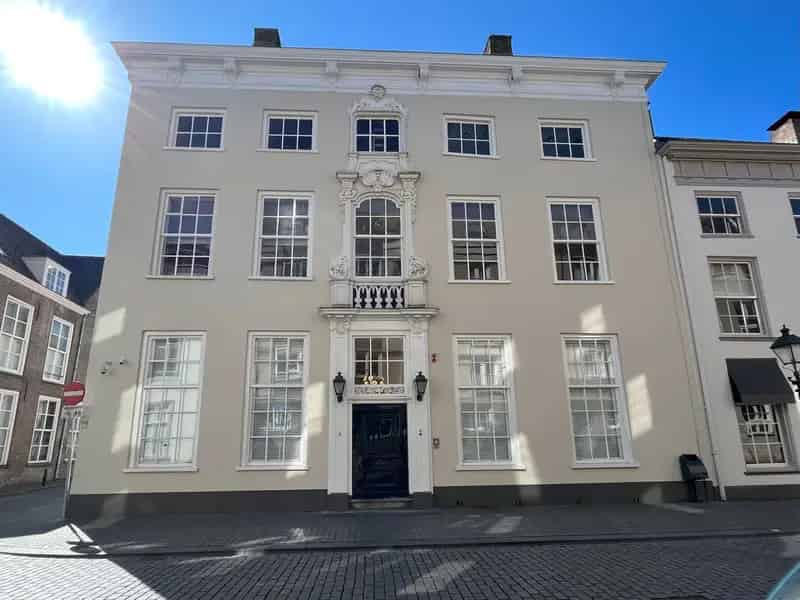 Kantoor te Huur Breda Centrum 240m²  Full-Service Opties