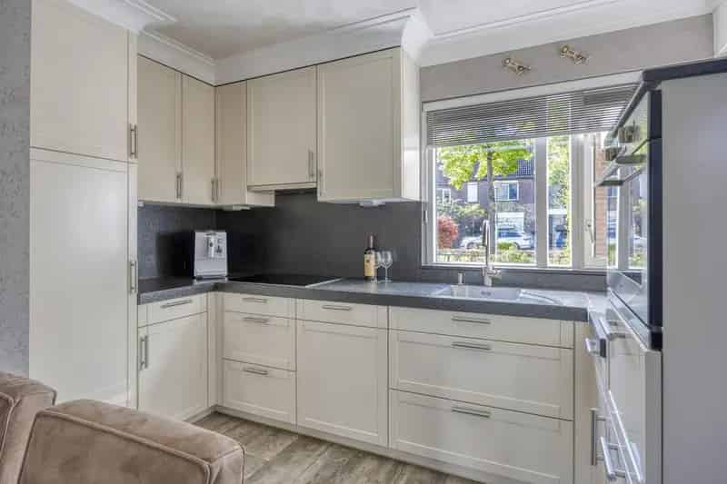 Tweekapper Oss: Duurzaam Comfort en Rust