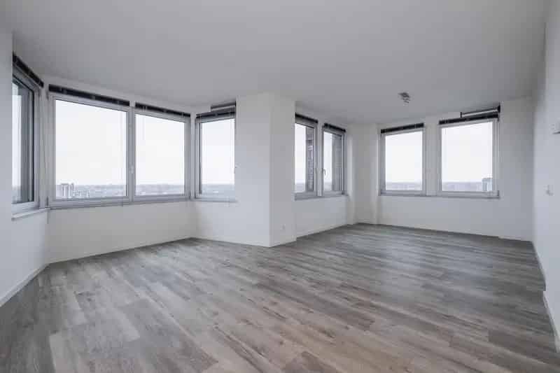 Modern 2-kamer appartement Rotterdam Centrum met parkeerplaats