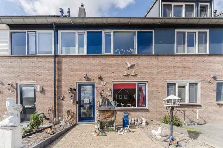 Huis te koop Eemdijk 3 slaapkamers diepe tuin energielabel B