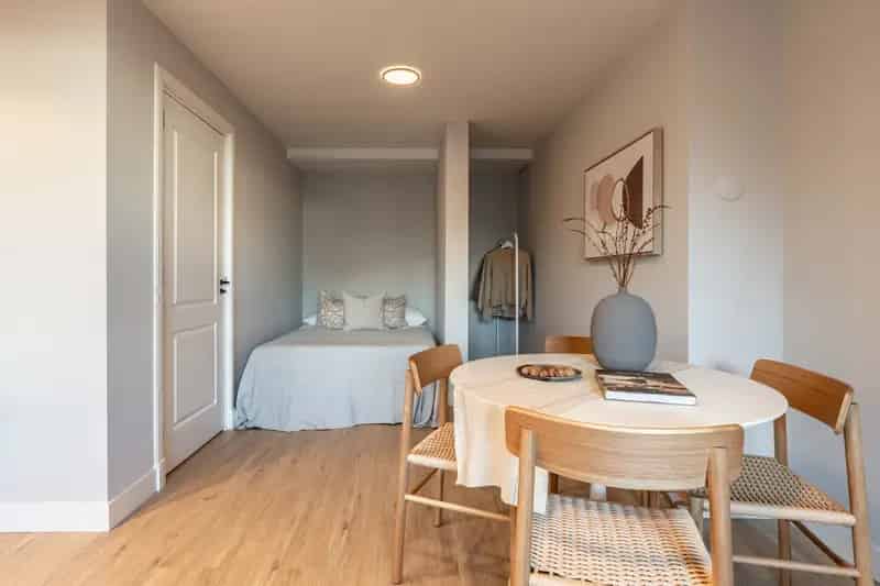 Moderne Studio Amsterdam West 27m2 Eigen Grond Energielabel A
