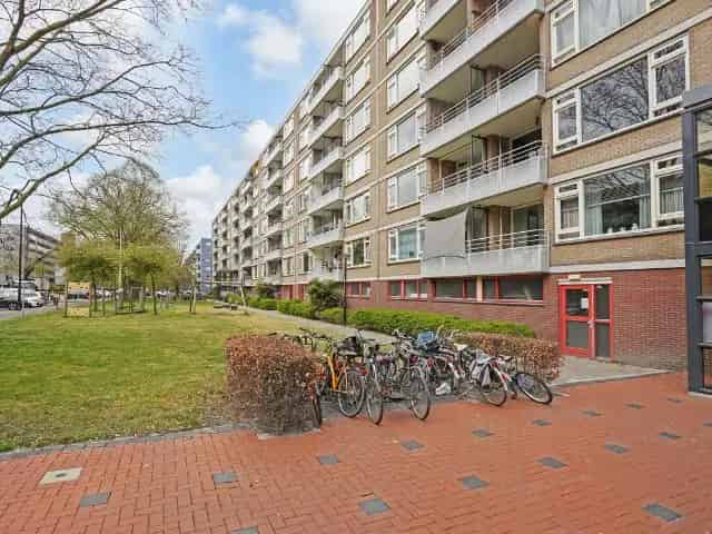 4 Kamer Appartement Leidschendam Ruime Moderne Badkamer