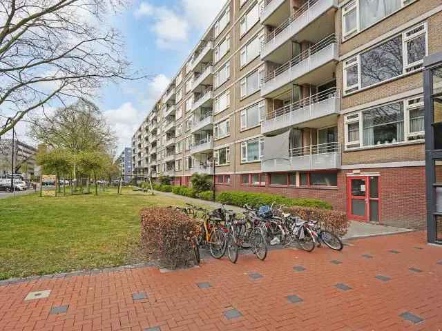 4 Kamer Appartement Leidschendam Ruime Moderne Badkamer