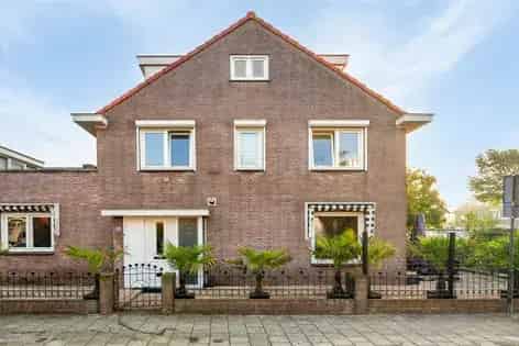 3 Kamer Huis 122m² Katwijk Aan Zee  Jaren 30 Gemeubileerd