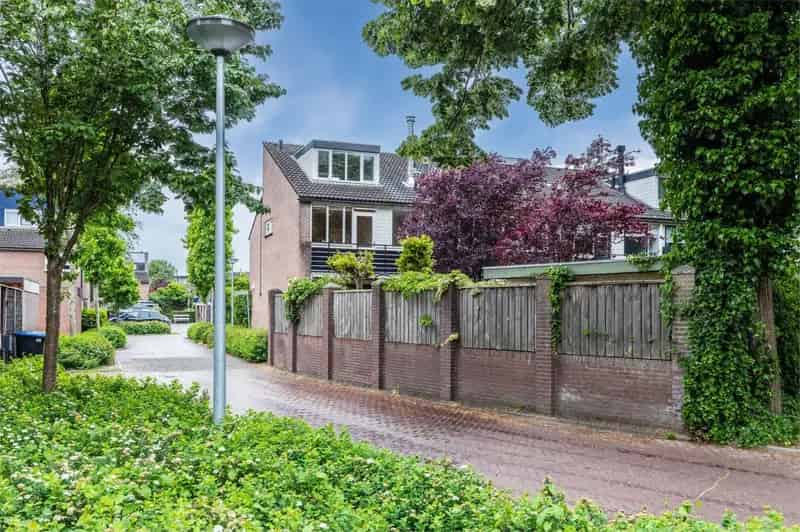Ruime Hoekwoning Barneveld 3 slaapkamers Instapklaar