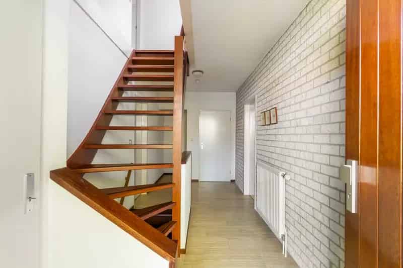 Luxe villa te koop in Leersum: 7 slaapkamers, 3 badkamers, grote garage