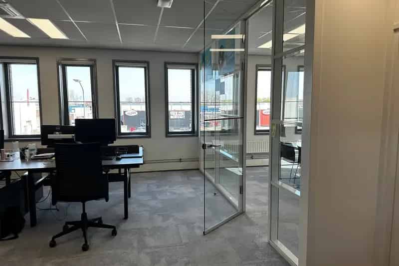Kantoorruimte te huur Alkmaar 58m² 2 parkeerplaatsen